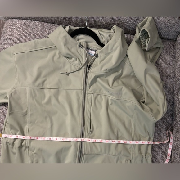 Brand New Columbia Lightweight Softshell Jacket - Size XXL with tag on ! - Picture 6 of 13